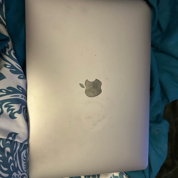 Apple Silver Laptop